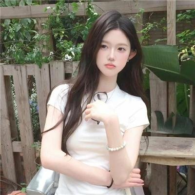 何班主和他的情人