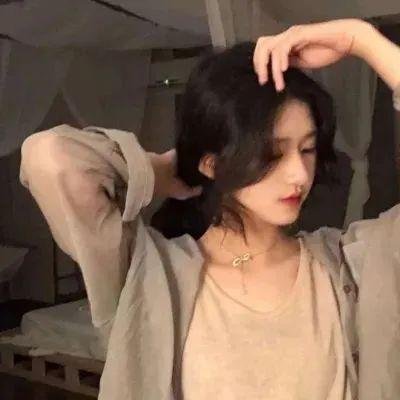 芙蓉女
